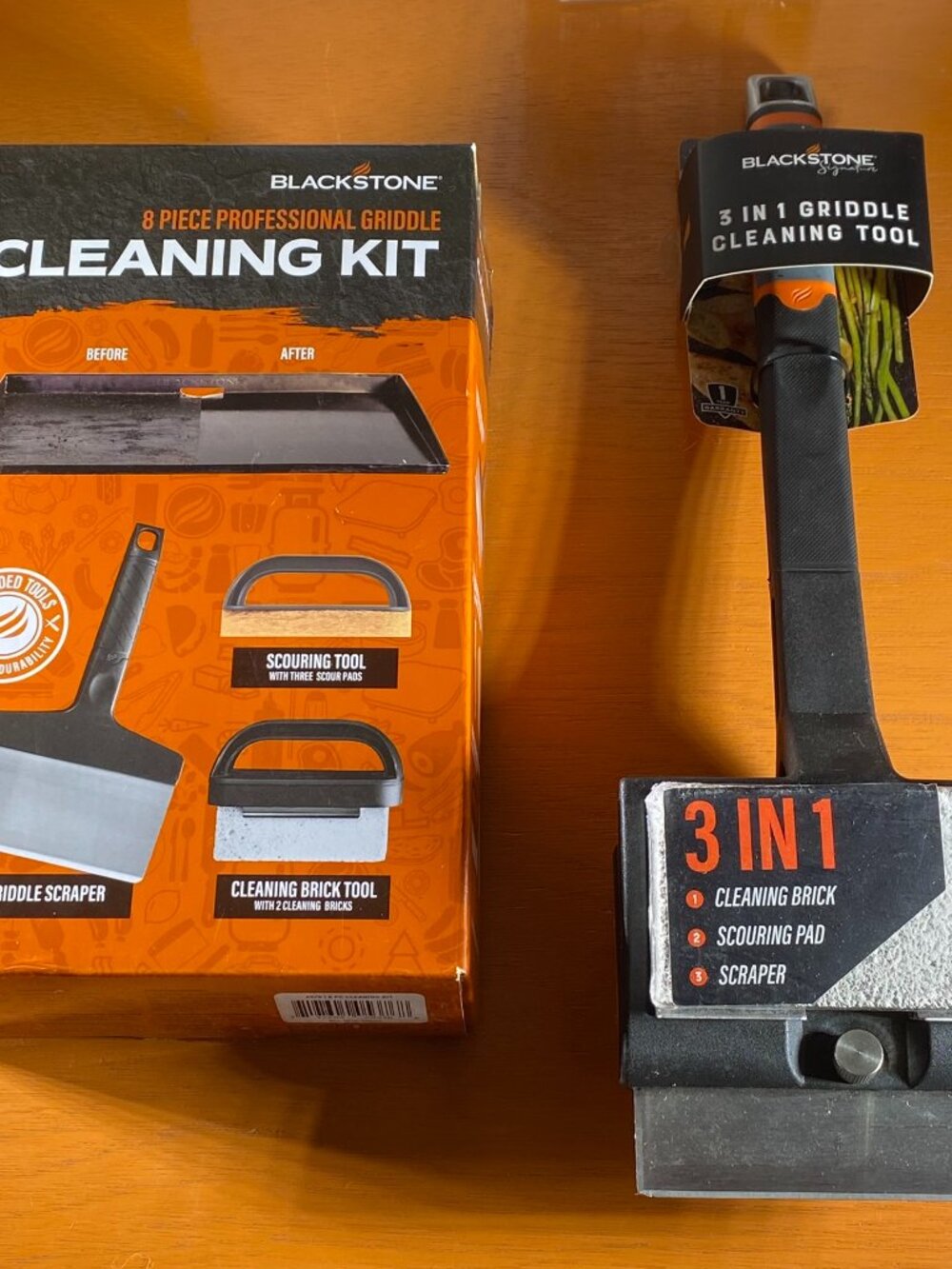 Blackstone 8pc Griddle Cleaning Kit & 3 in 1 Cleaning Tool